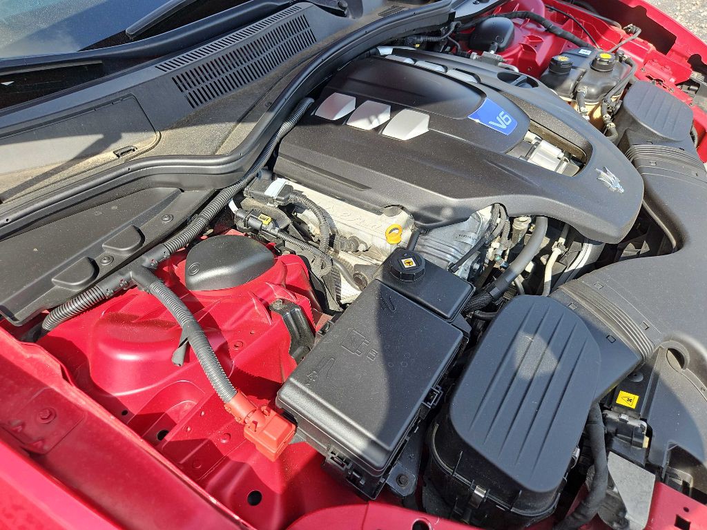 2015 Maserati Ghibli Image 30