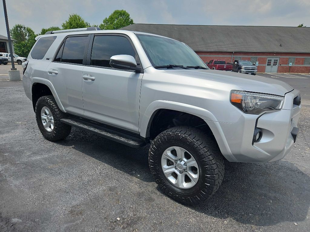 2019 Toyota 4Runner Image 4