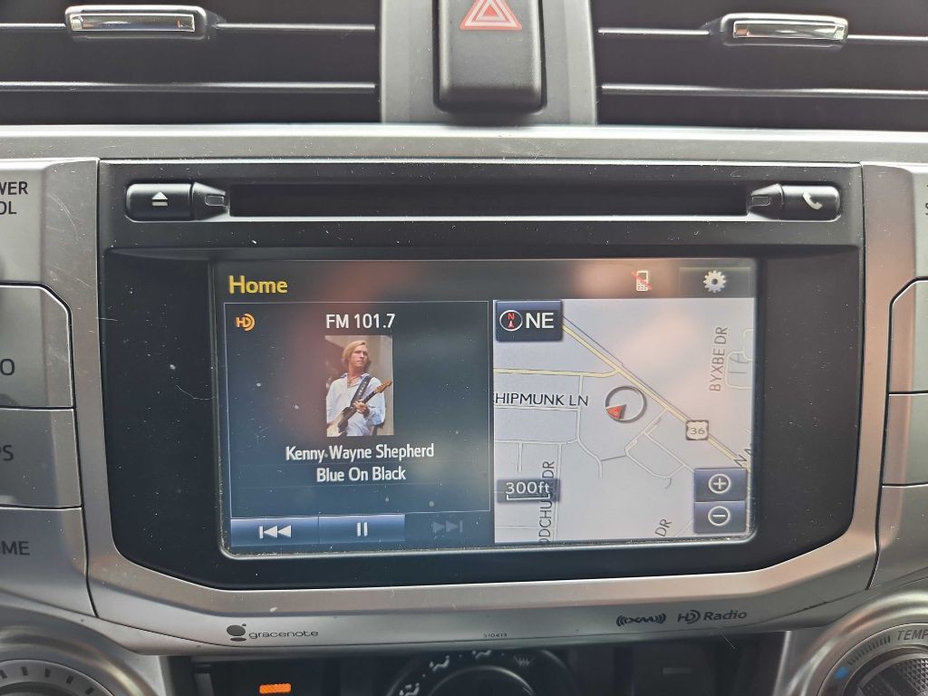 2019 Toyota 4Runner Image 22
