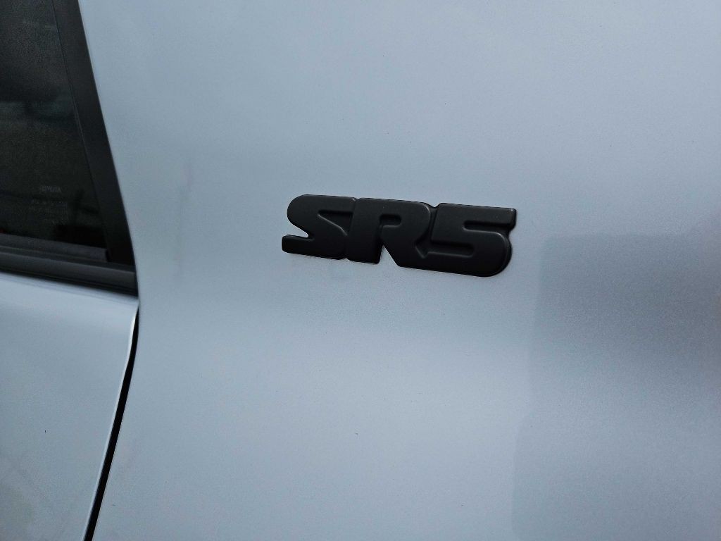 2019 Toyota 4Runner Image 34