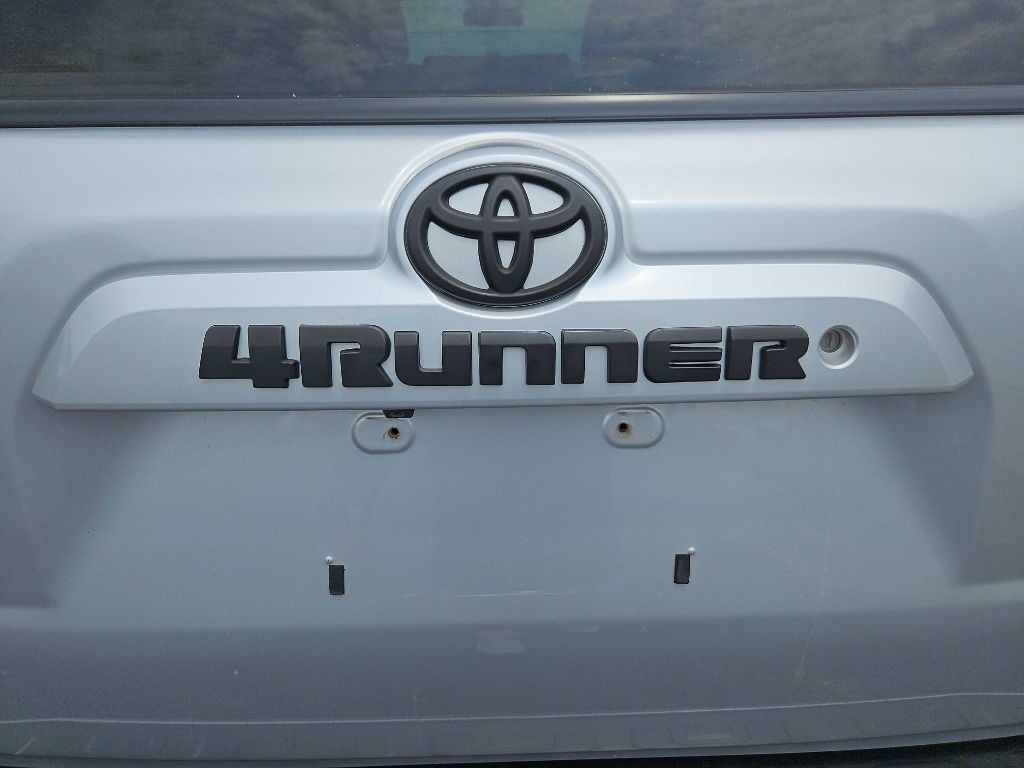 2019 Toyota 4Runner Image 35