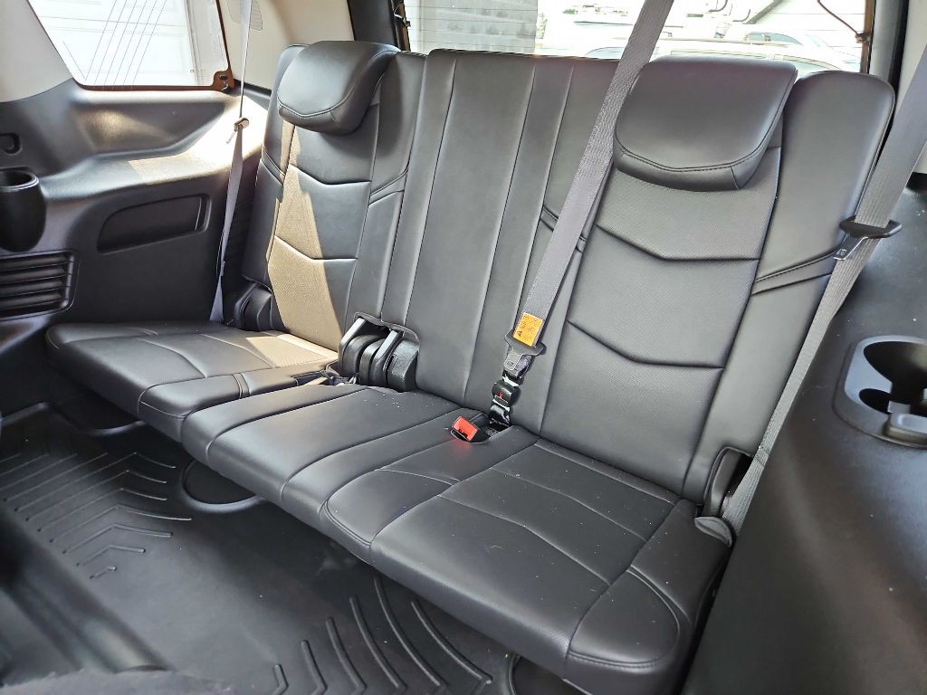 2019 Cadillac Escalade Image 10