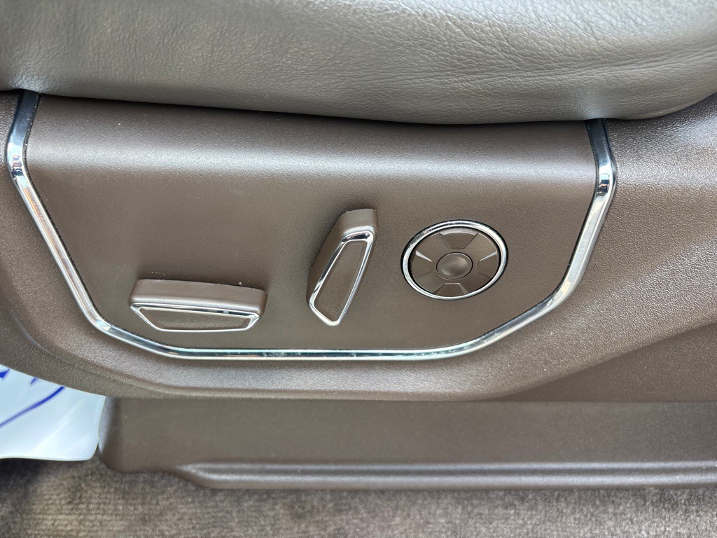 2016 Ford F-150 Image 12