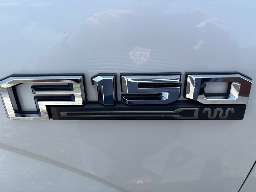 2016 Ford F-150 Image 32