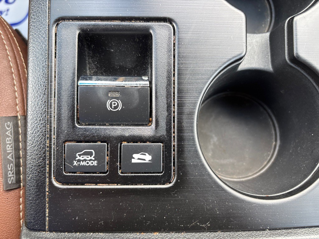 2017 Subaru Outback Image 23