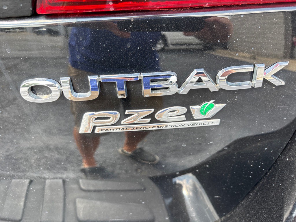 2017 Subaru Outback Image 33