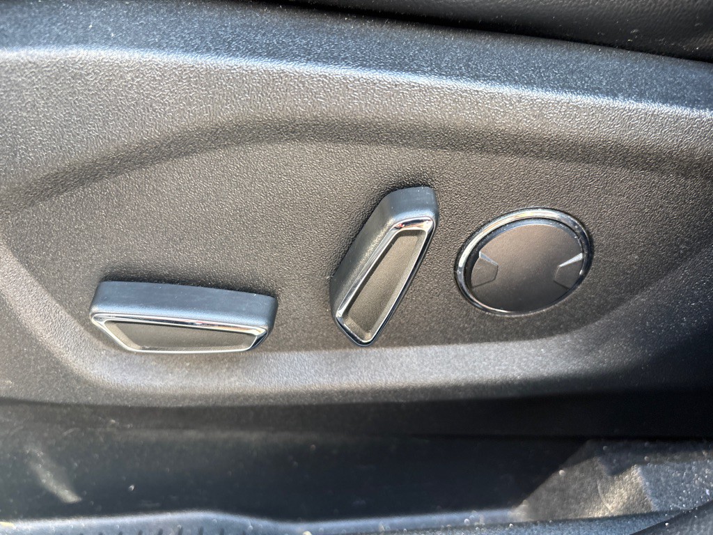 2018 Ford Edge Image 13