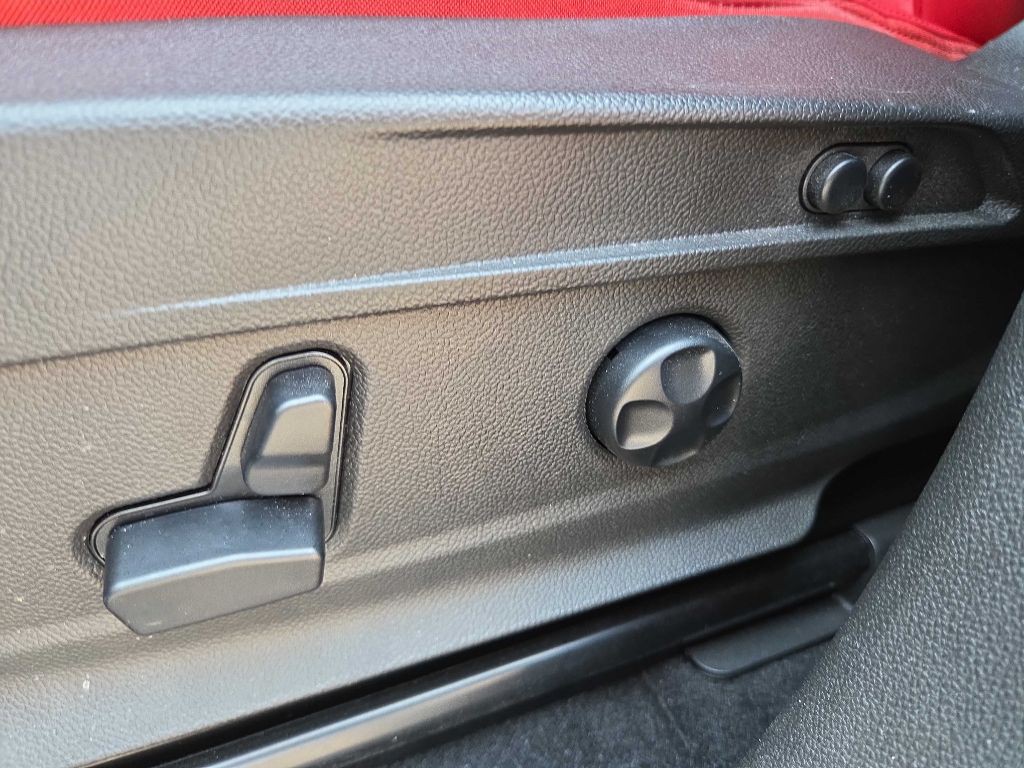 2023 Alfa Romeo Stelvio Image 14