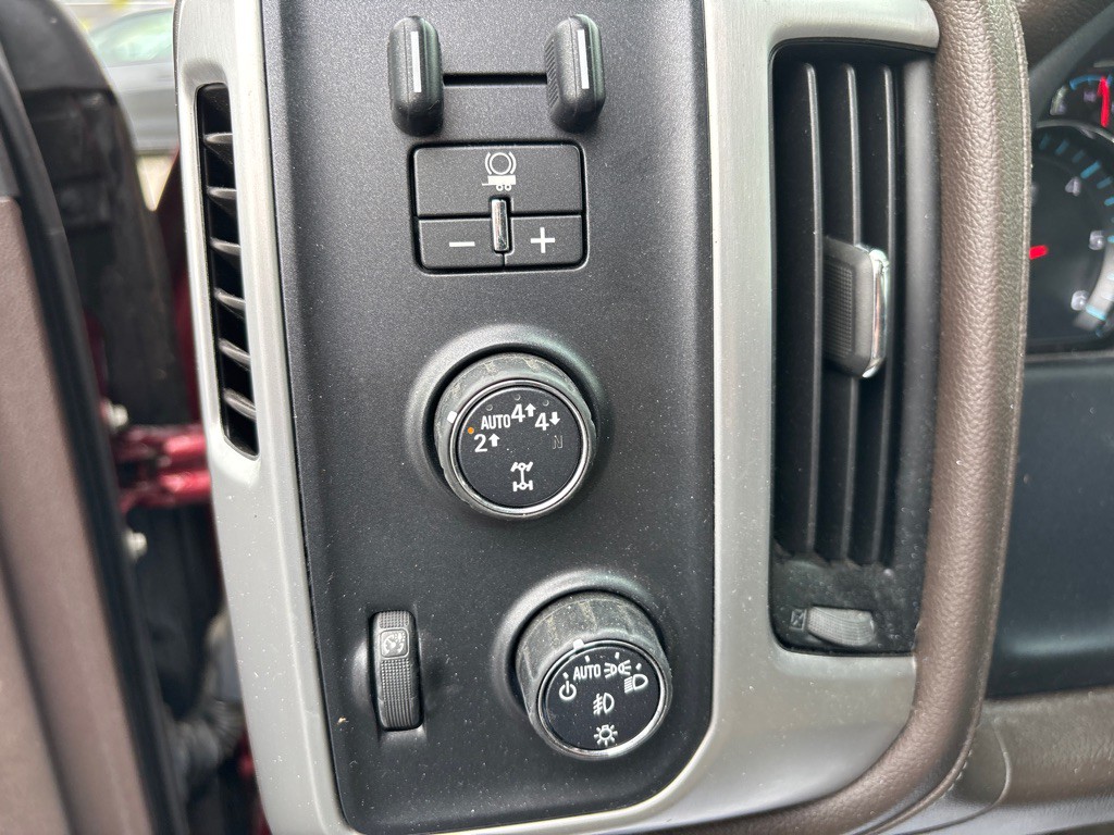 2017 GMC Sierra Image 14