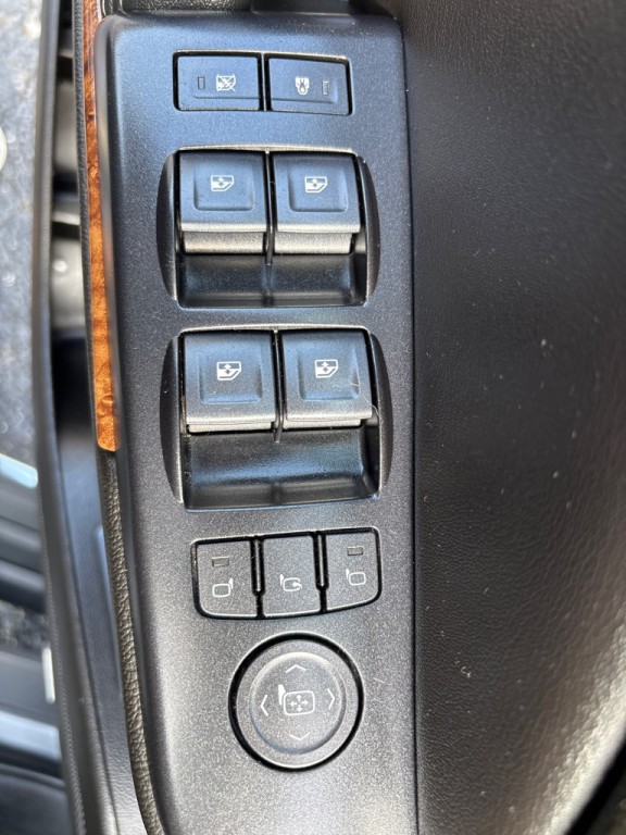 2019 Chevrolet Suburban Image 14