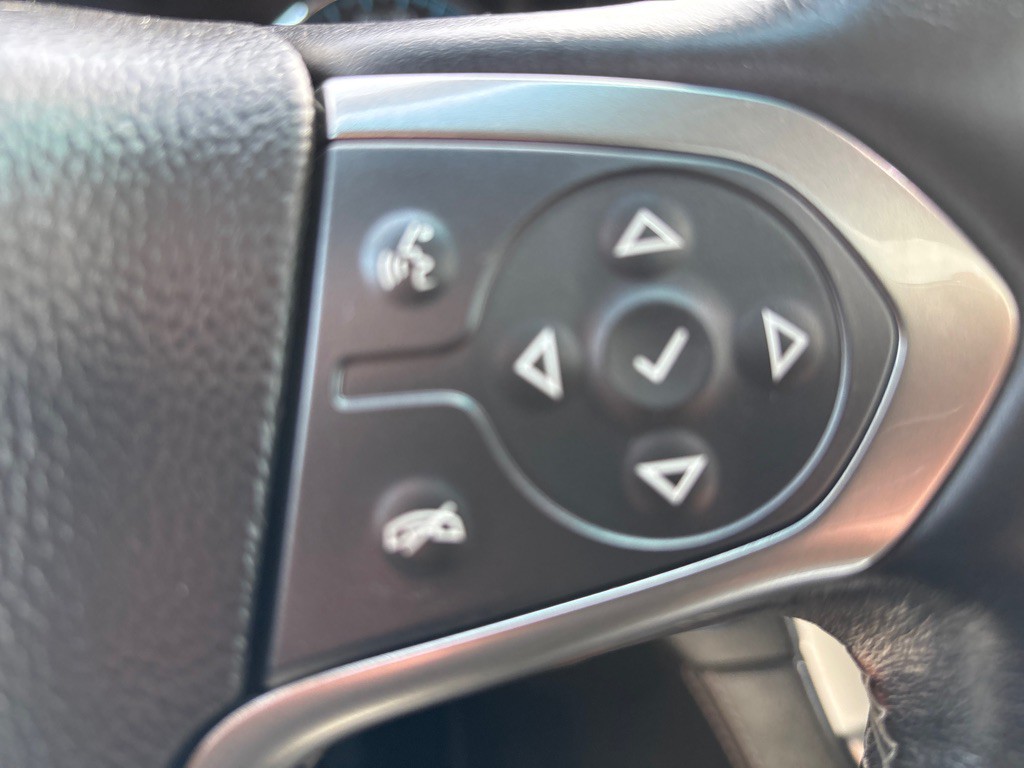 2019 Chevrolet Suburban Image 19