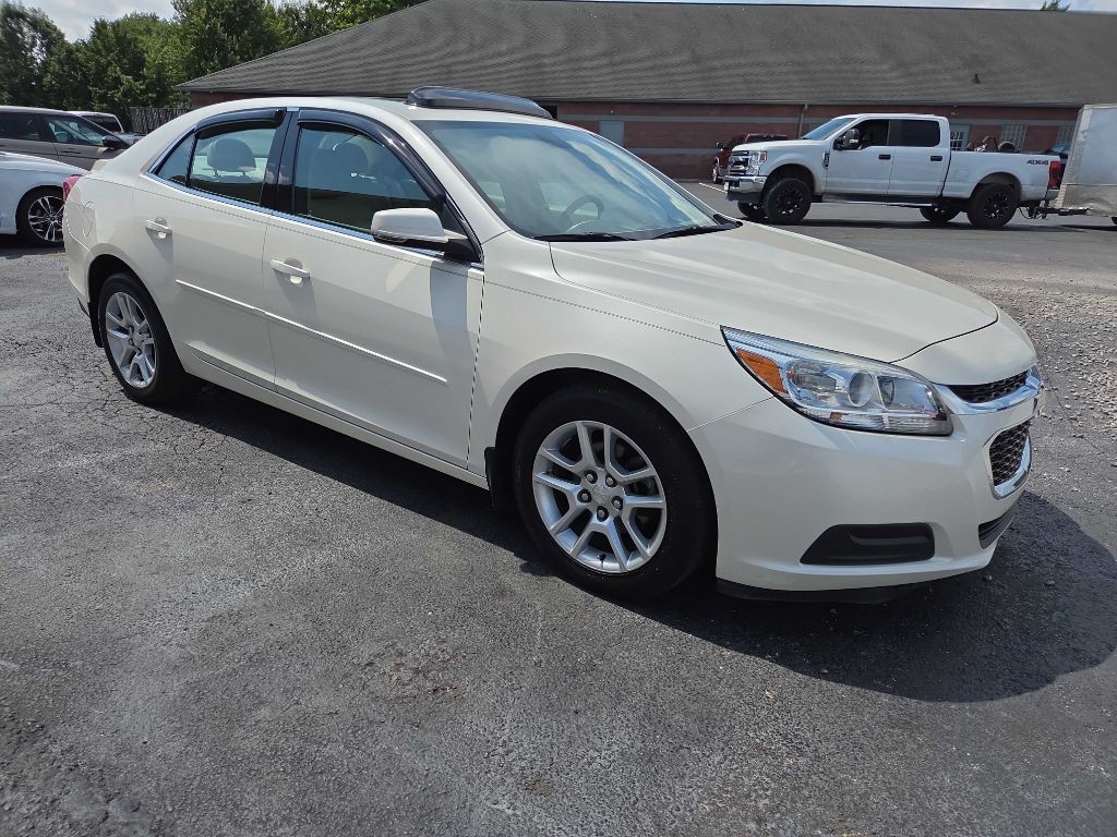 2014 Chevrolet Malibu Image 4