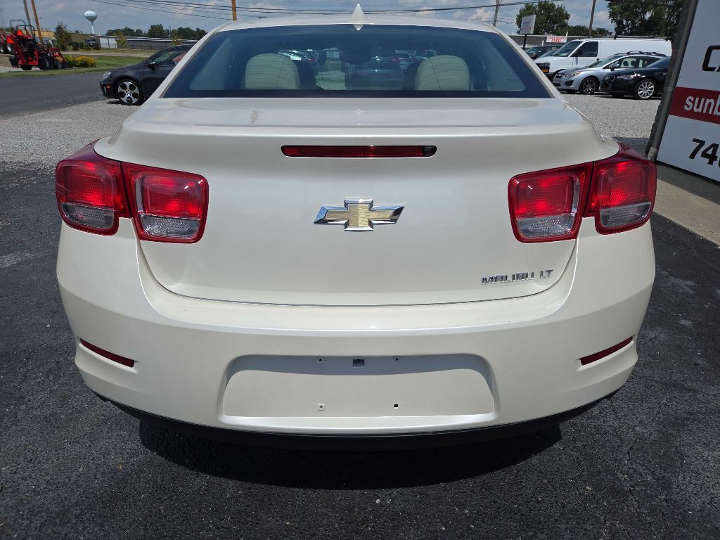 2014 Chevrolet Malibu Image 6