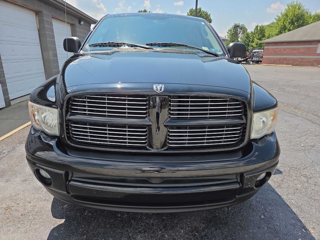 2004 Dodge Ram 1500 Image 3