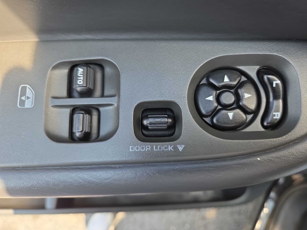 2004 Dodge Ram 1500 Image 9
