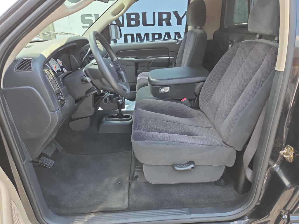 2004 Dodge Ram 1500 Image 11