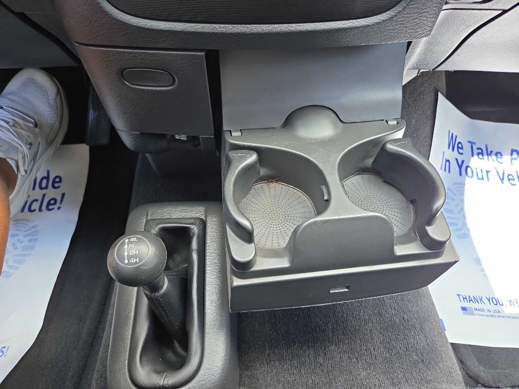 2004 Dodge Ram 1500 Image 20