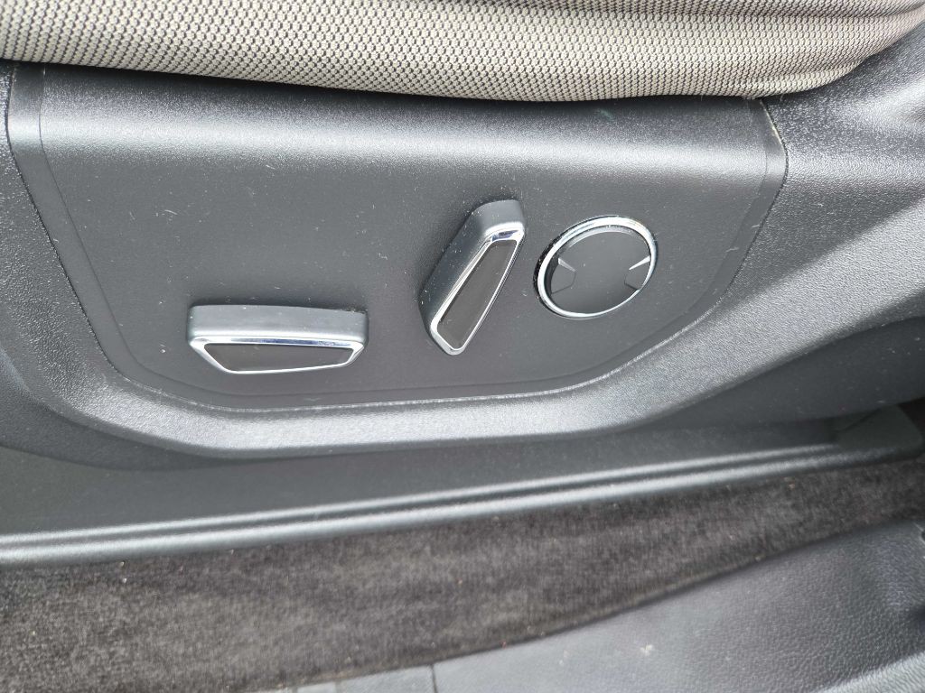 2017 Ford F-150 Image 14