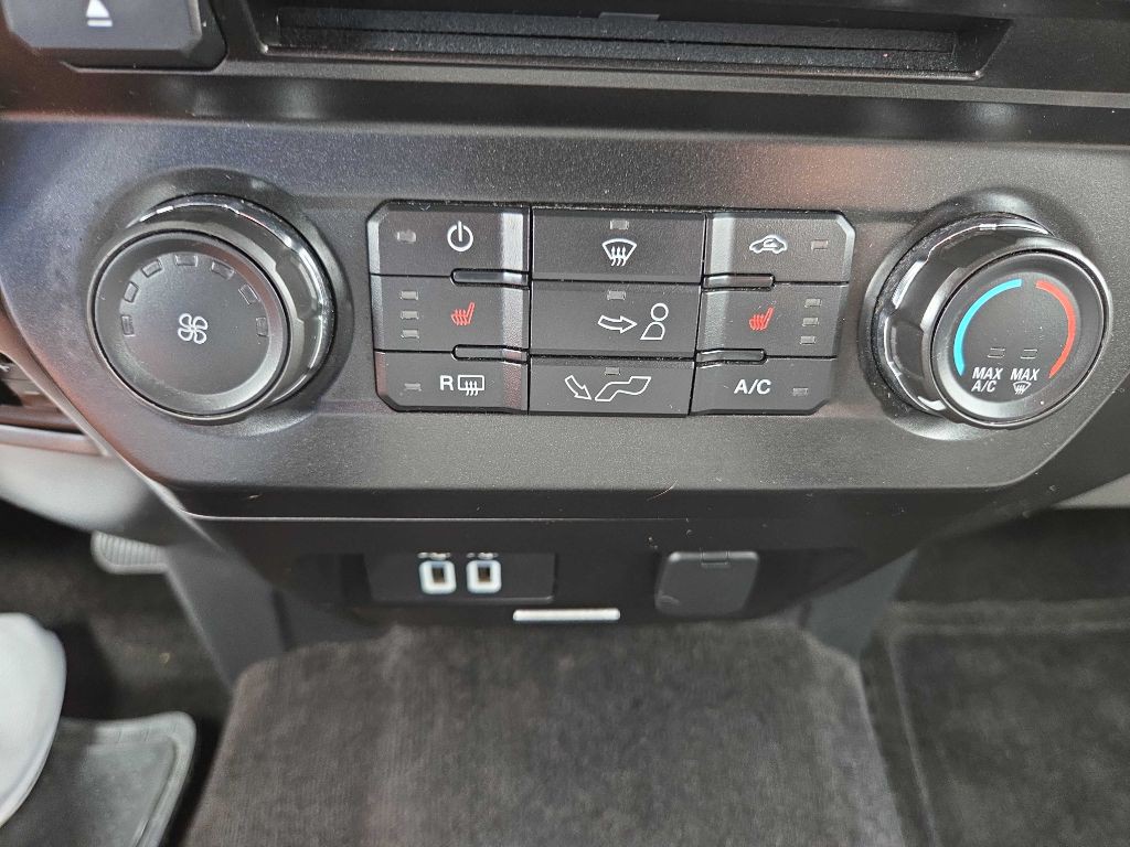 2017 Ford F-150 Image 27