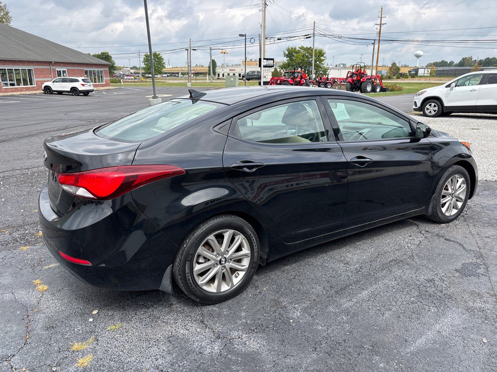 2014 Hyundai Elantra Image 5