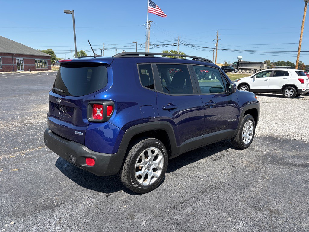 2016 Jeep Renegade Image 5