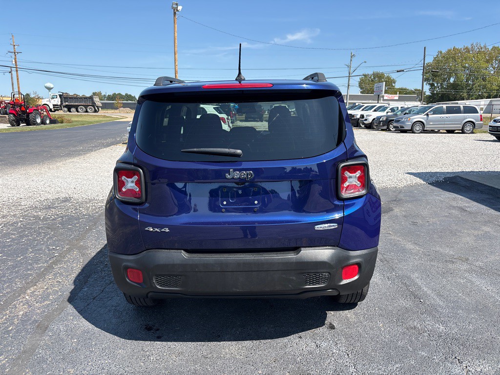 2016 Jeep Renegade Image 6