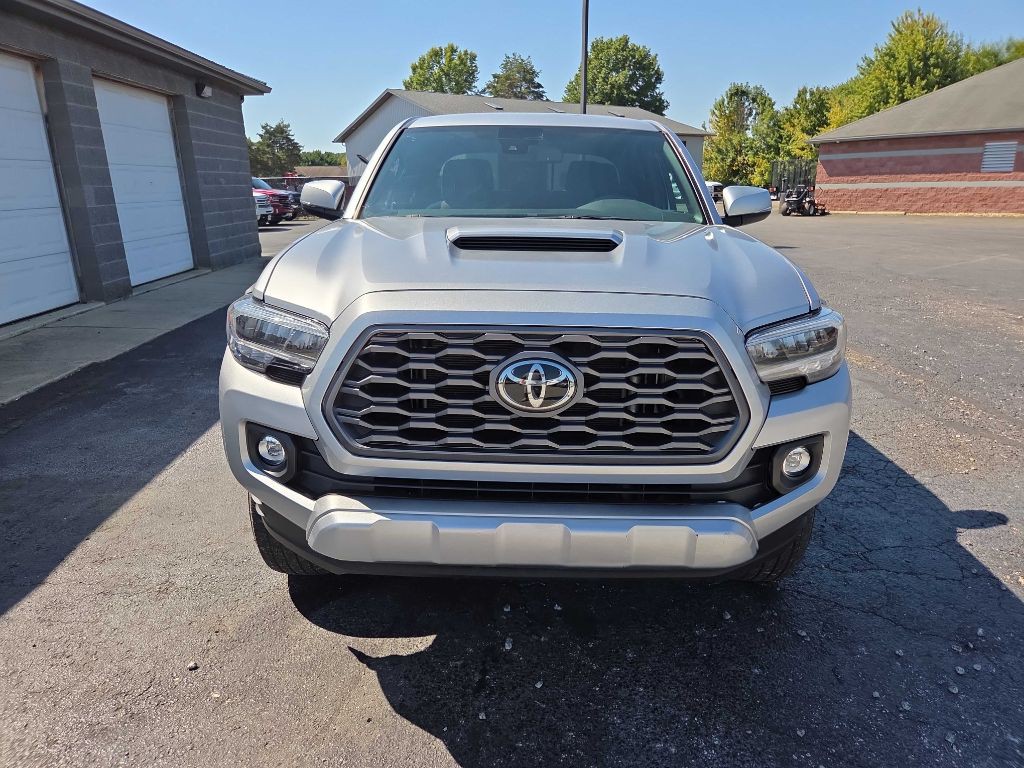2022 Toyota Tacoma Image 3