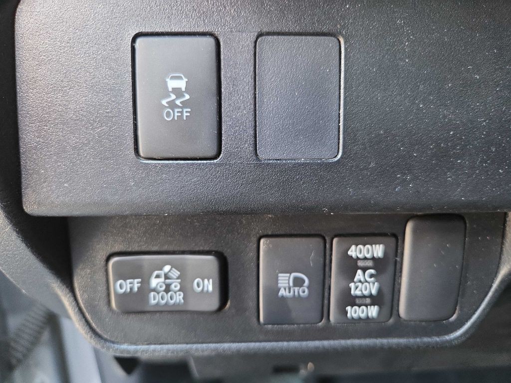 2022 Toyota Tacoma Image 10
