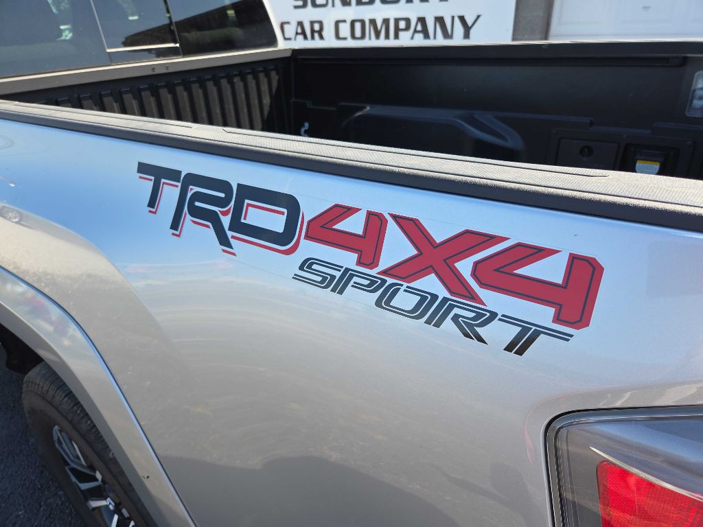 2022 Toyota Tacoma Image 33