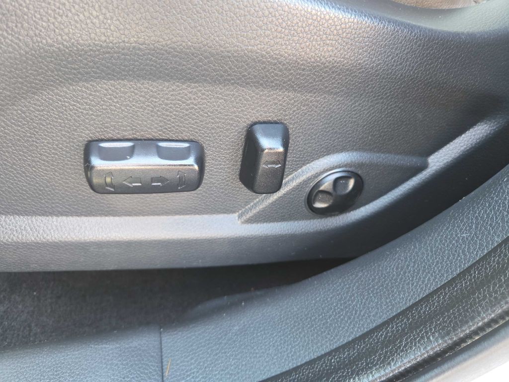 2013 Hyundai Santa Fe Sport Image 14