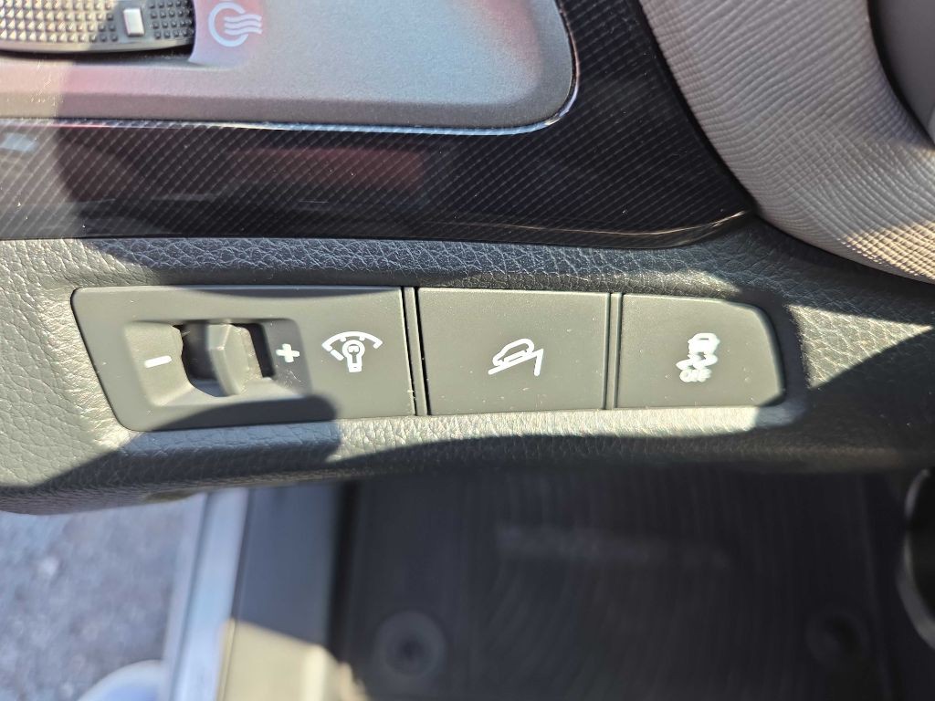 2013 Hyundai Santa Fe Sport Image 16