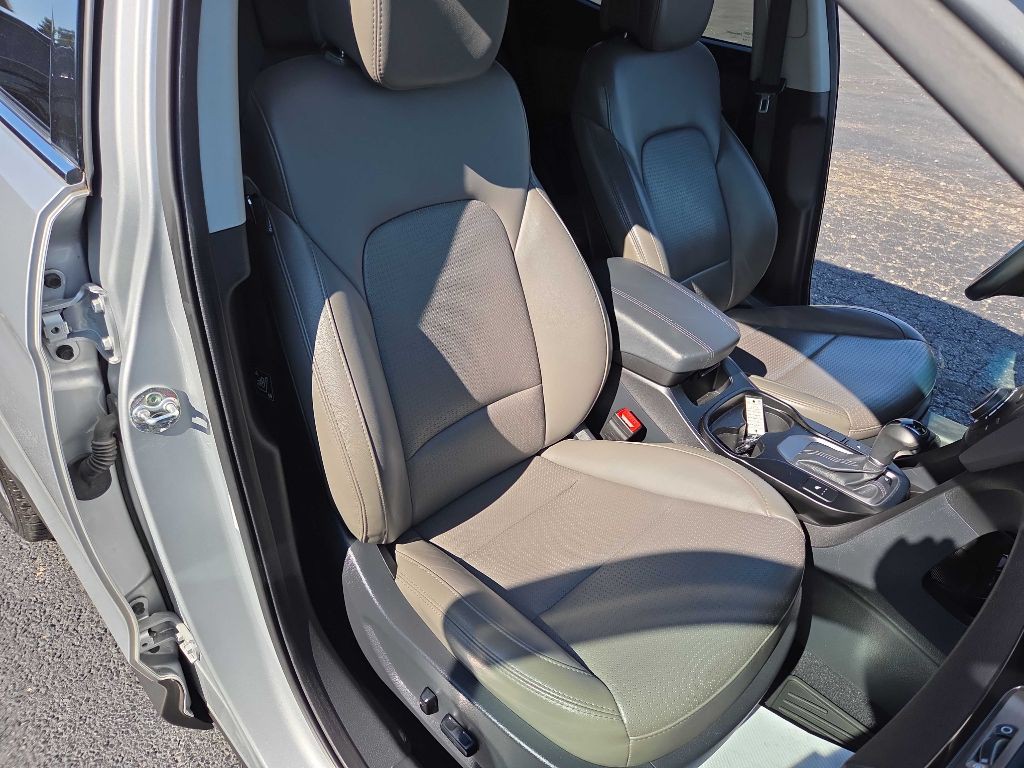 2013 Hyundai Santa Fe Sport Image 10