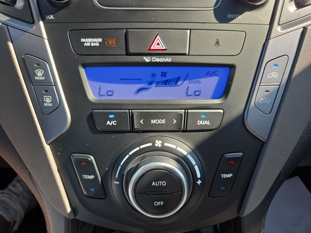 2013 Hyundai Santa Fe Sport Image 27