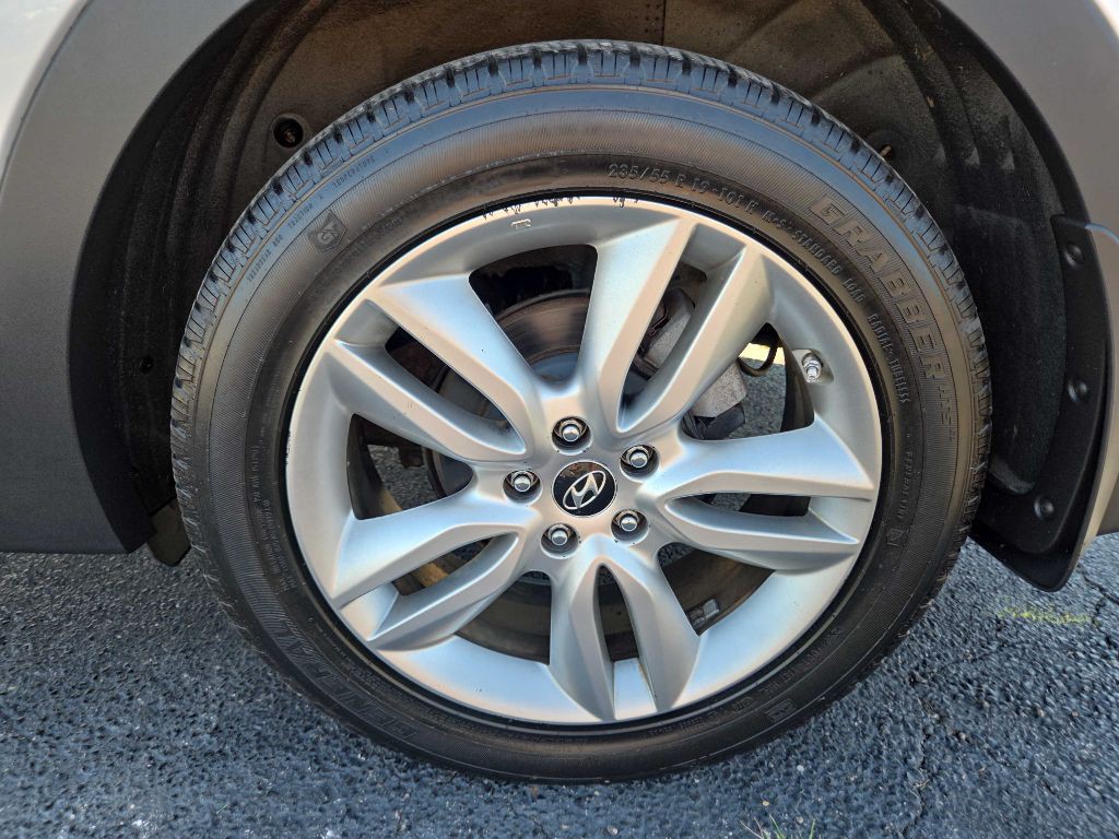 2013 Hyundai Santa Fe Sport Image 32