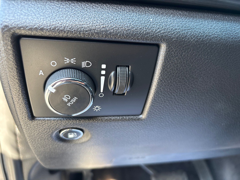 2019 Jeep Grand Cherokee Image 15