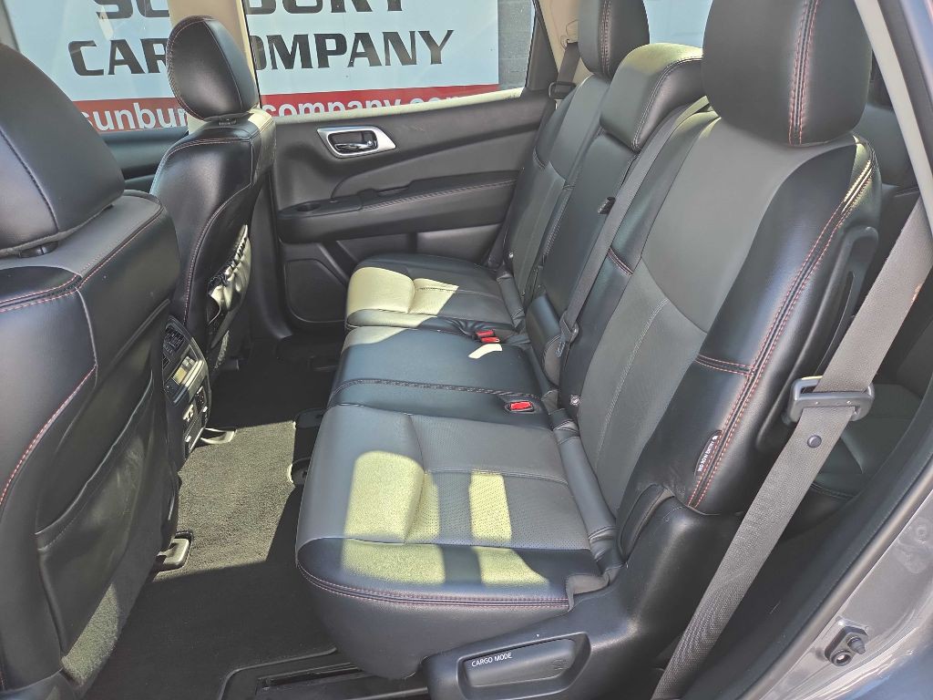 2019 Nissan Pathfinder Image 9