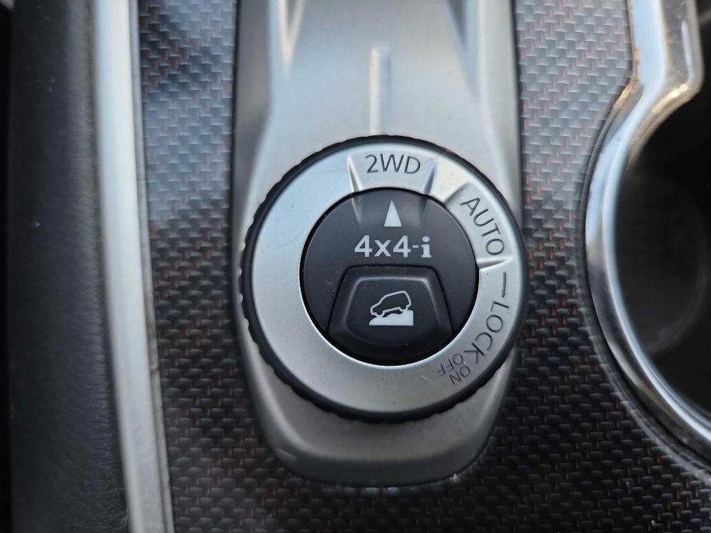 2019 Nissan Pathfinder Image 32