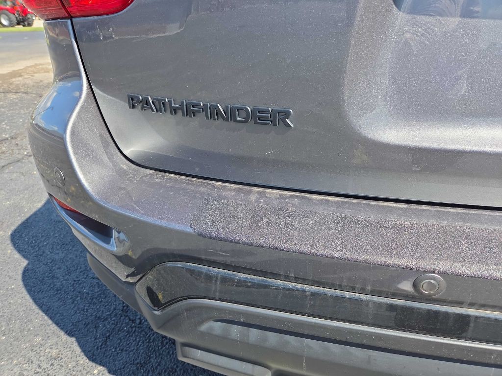 2019 Nissan Pathfinder Image 39