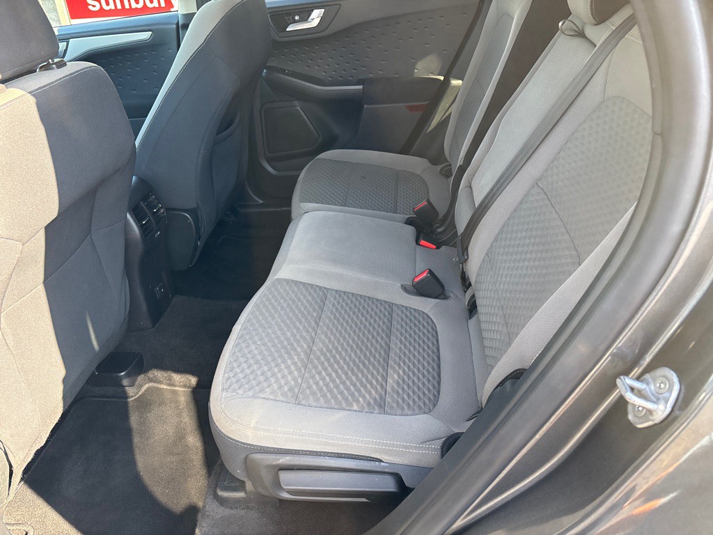 2020 Ford Escape Image 9