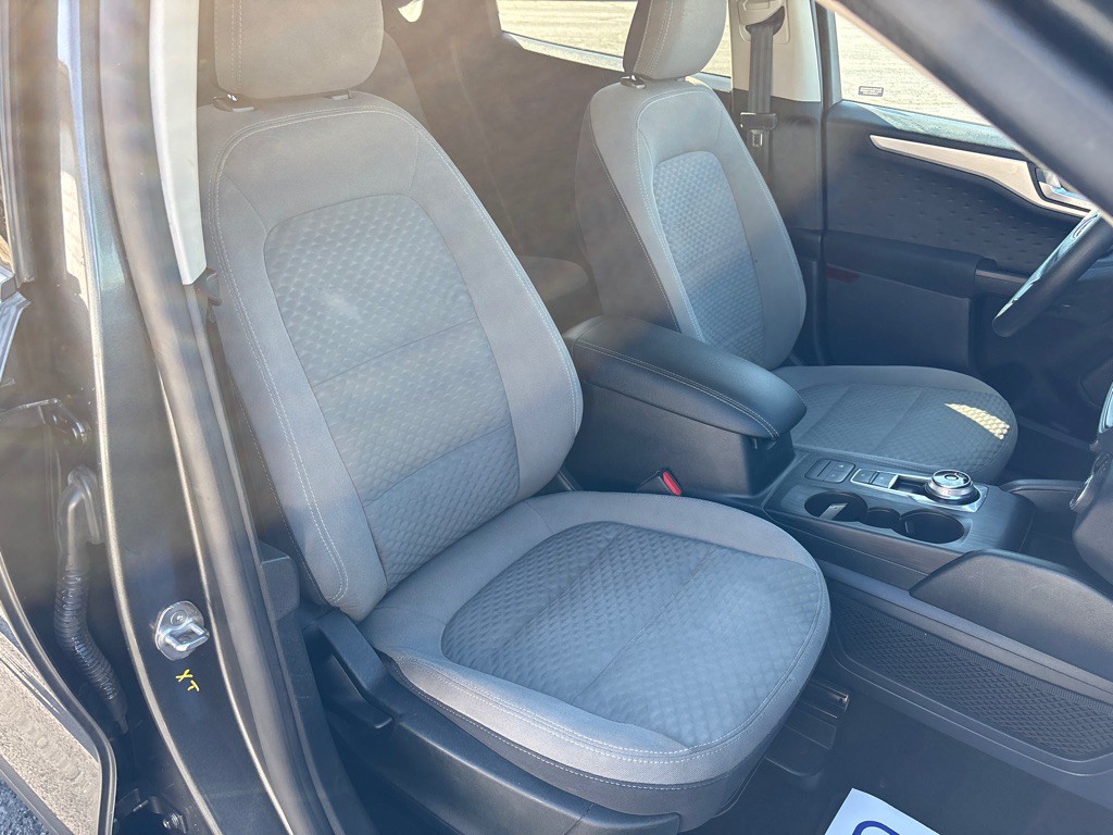 2020 Ford Escape Image 10