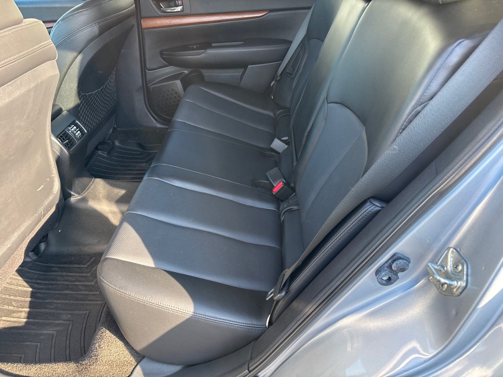 2013 Subaru Outback Image 9