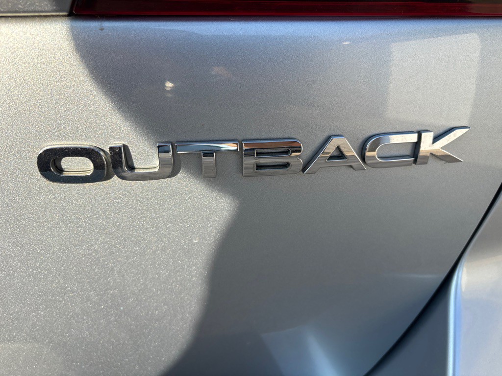 2013 Subaru Outback Image 31