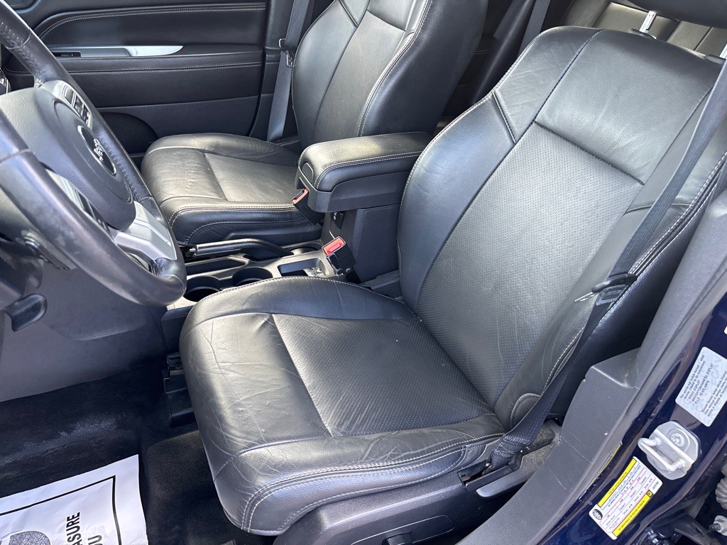 2017 Jeep Compass Image 8