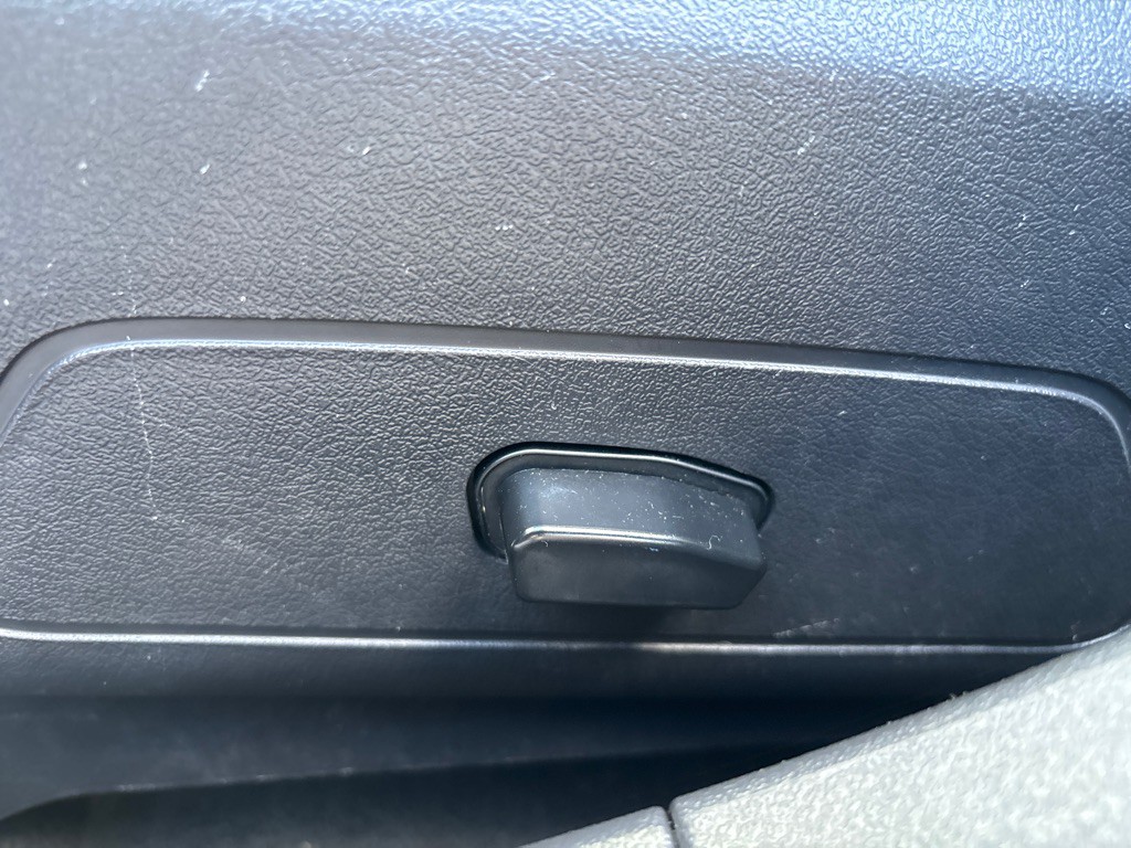 2017 Jeep Compass Image 13