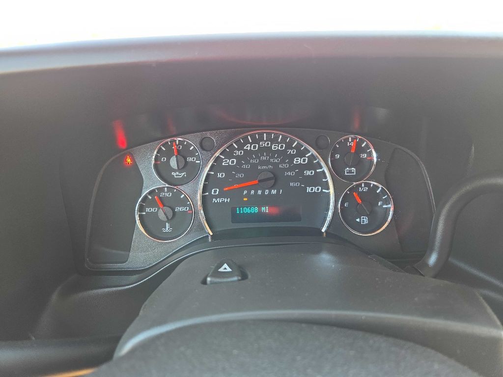 2020 Chevrolet Express Image 19