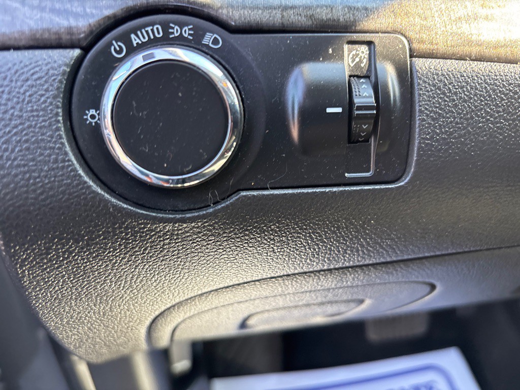 2015 Buick Enclave Image 15