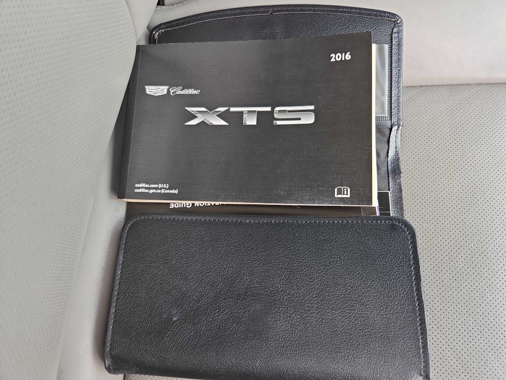 2016 Cadillac XTS Image 34