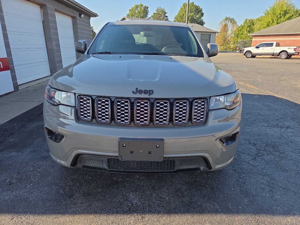 2020 Jeep Grand Cherokee Image 3