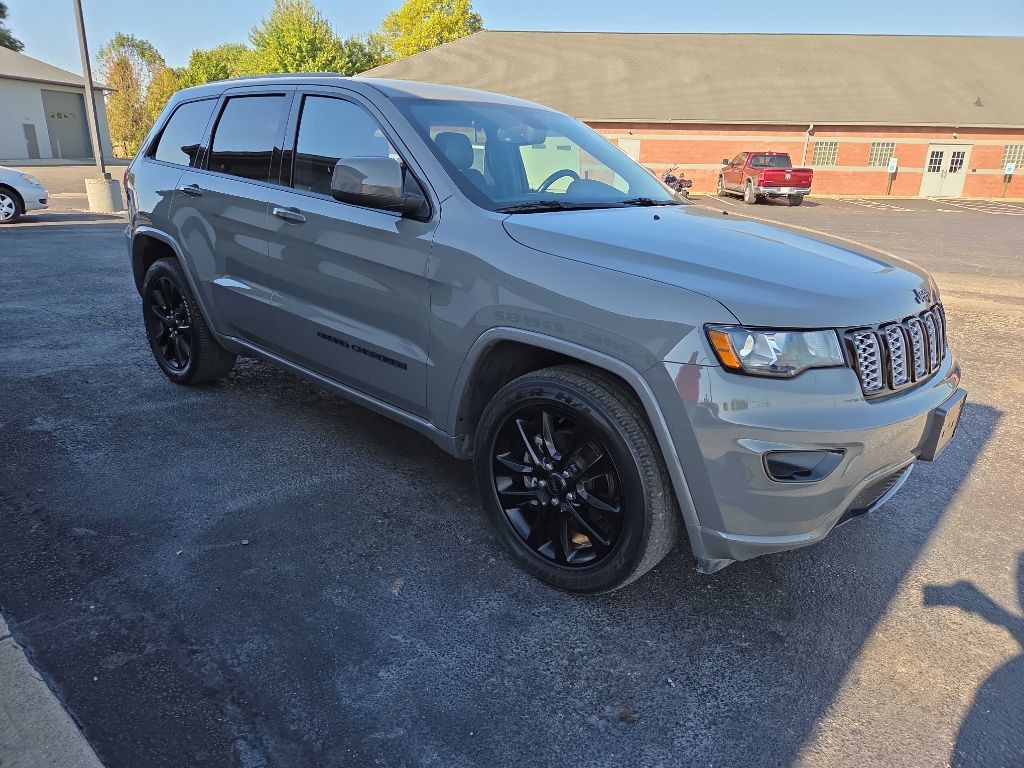 2020 Jeep Grand Cherokee Image 4