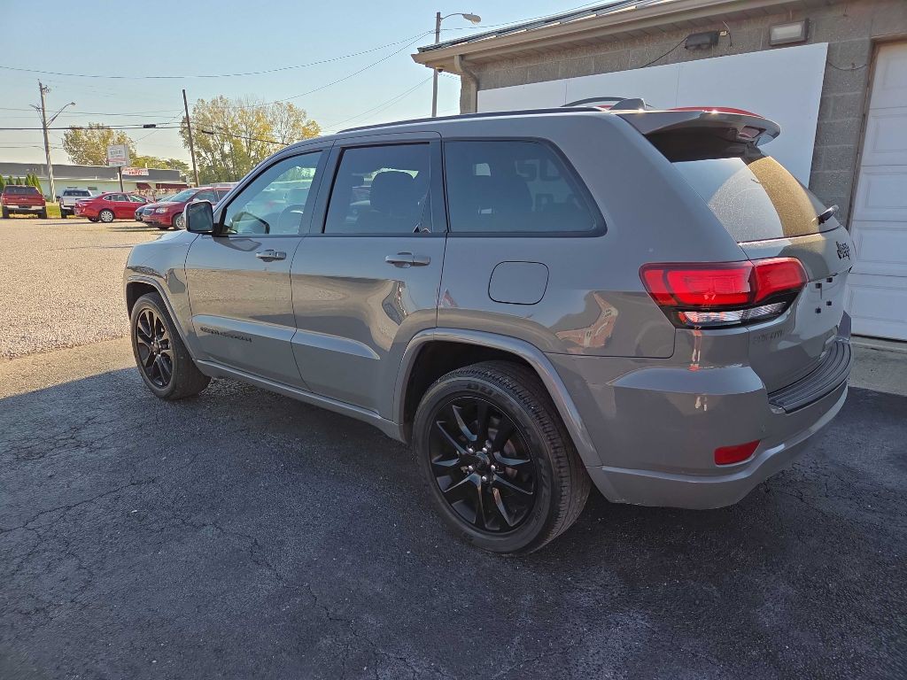 2020 Jeep Grand Cherokee Image 7